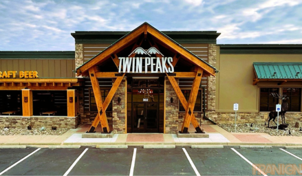 Twin Peaks Lands in Fort Mill, South Carolina, Bringing Signature Food, Sports, and Scenery